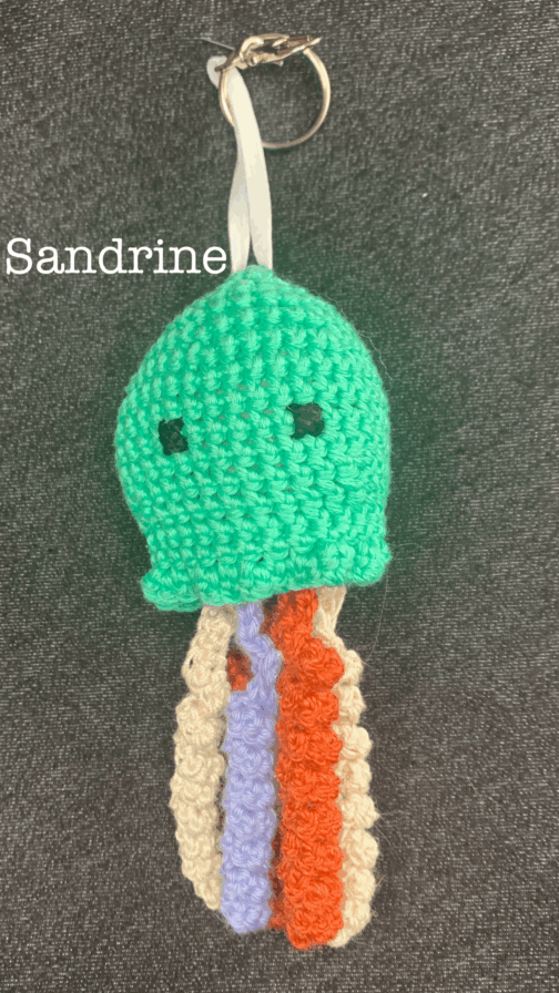 Porte-clé méduse en crochet – Image 24