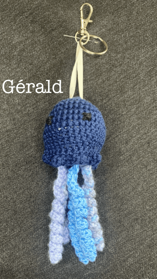 Porte-clé méduse en crochet – Image 8