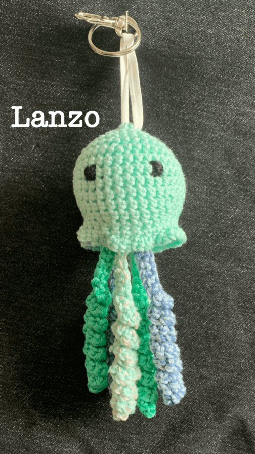 Porte-clé méduse en crochet – Image 16