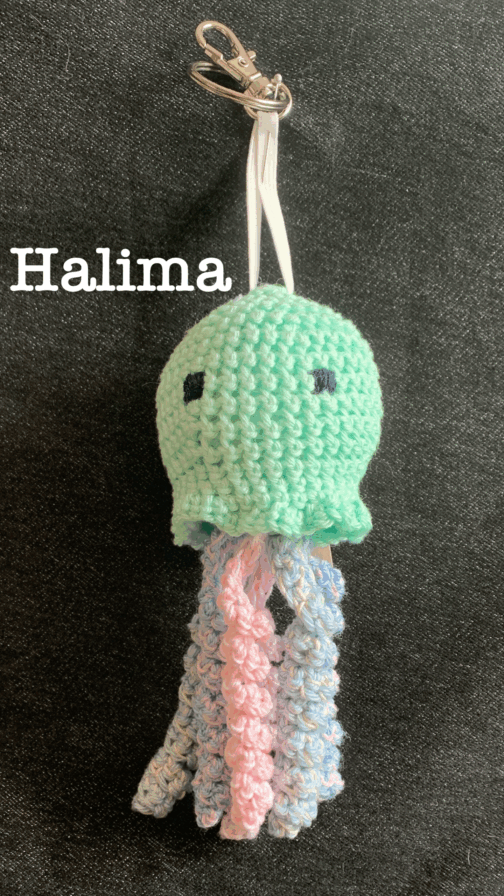 Porte-clé méduse en crochet – Image 9